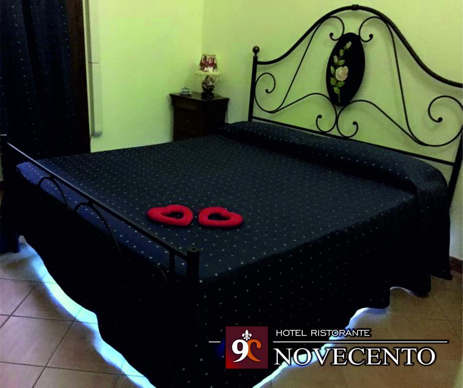 Hotel Ristorante Novecento Caserta Exteriér fotografie