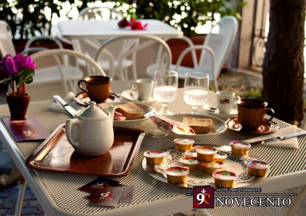 Hotel Ristorante Novecento Caserta Exteriér fotografie