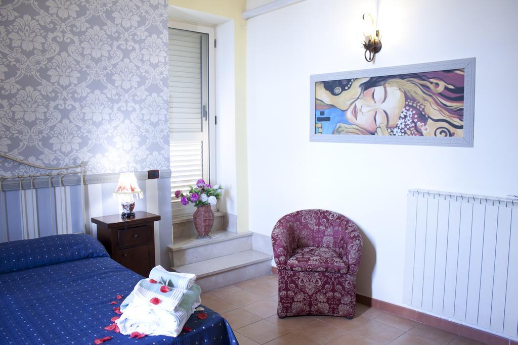 Hotel Ristorante Novecento Caserta Exteriér fotografie
