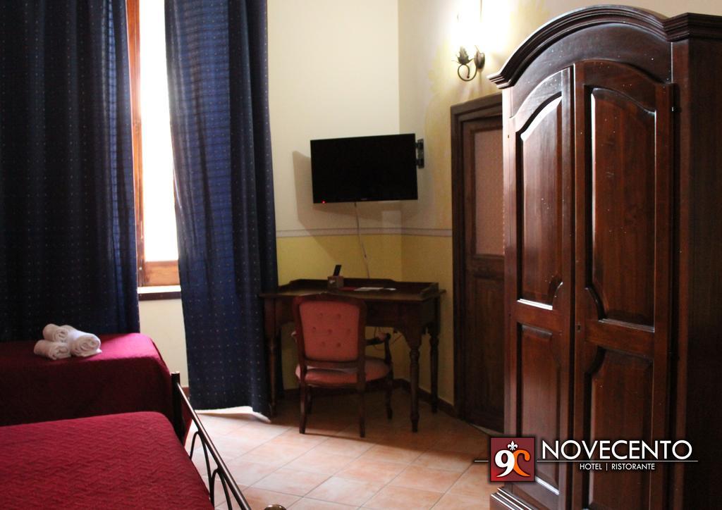 Hotel Ristorante Novecento Caserta Exteriér fotografie