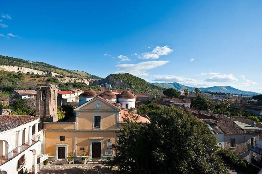 Hotel Ristorante Novecento Caserta Exteriér fotografie